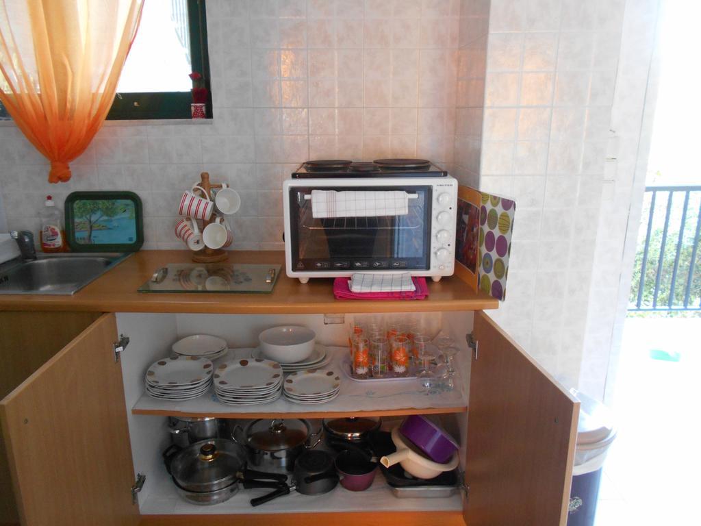 Karmiris Studios And Apartments Keri Ngoại thất bức ảnh