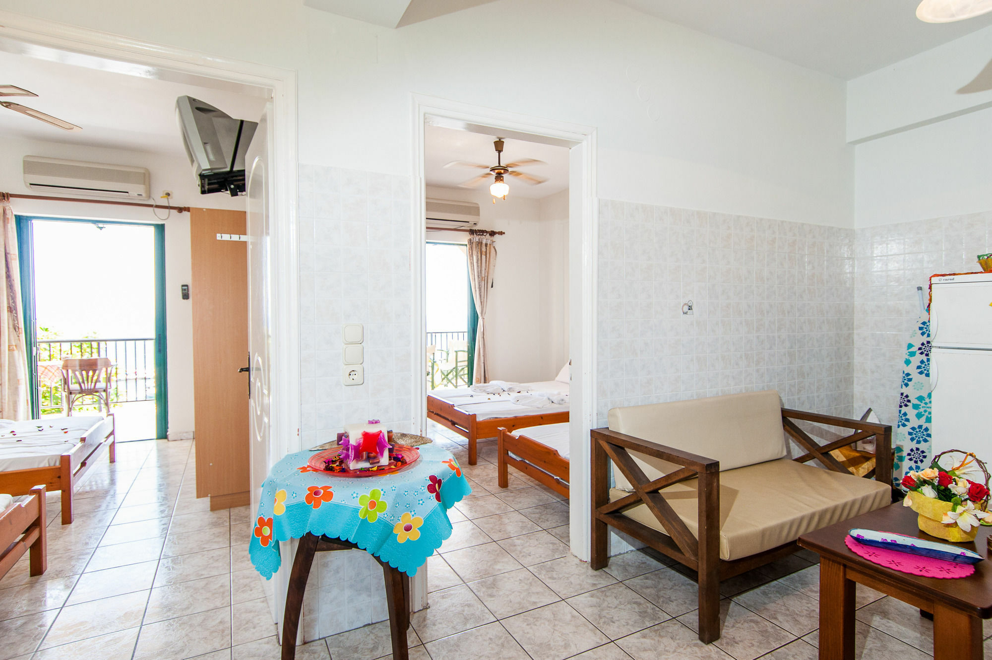 Karmiris Studios And Apartments Keri Ngoại thất bức ảnh